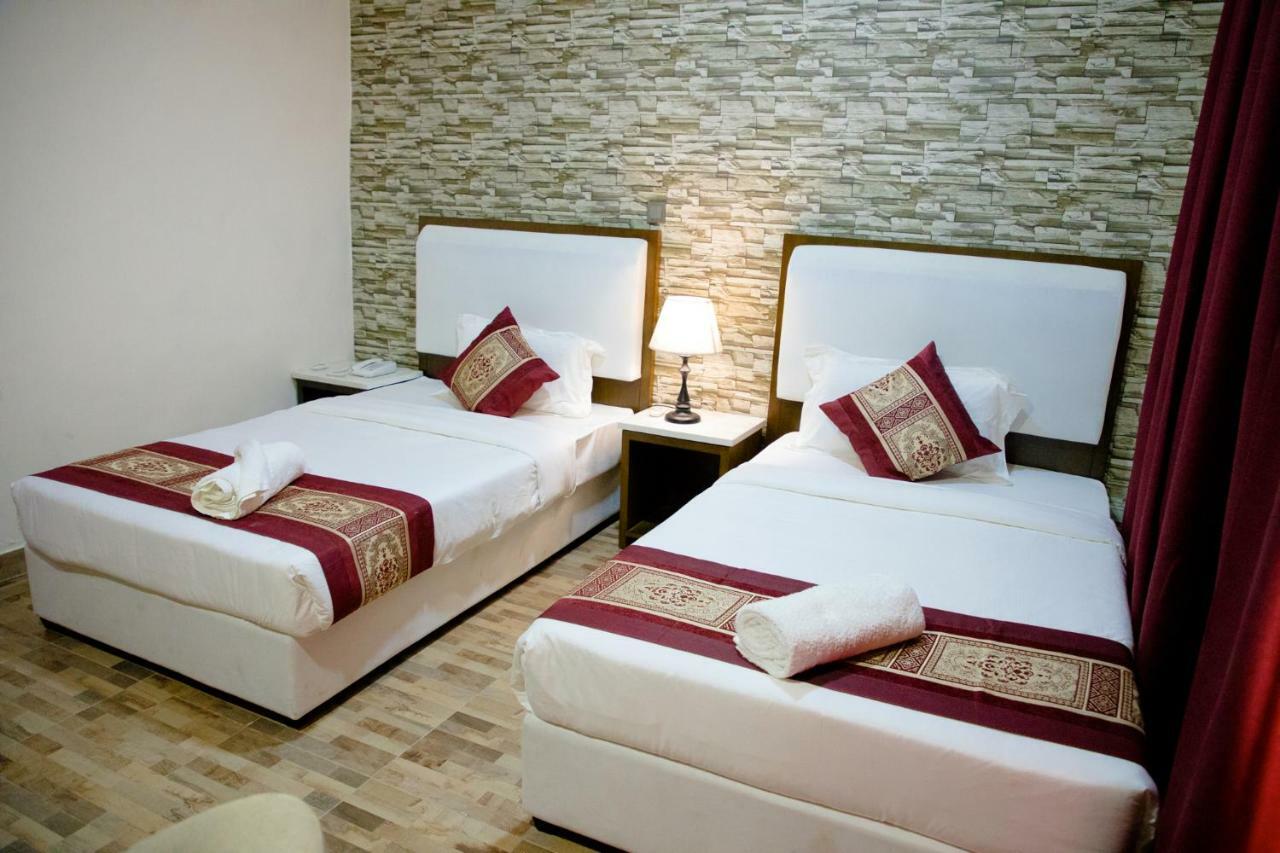 Metzy Residence Hotel Serrekunda Εξωτερικό φωτογραφία