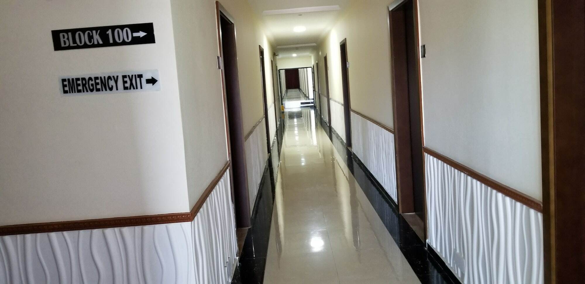 Metzy Residence Hotel Serrekunda Εξωτερικό φωτογραφία