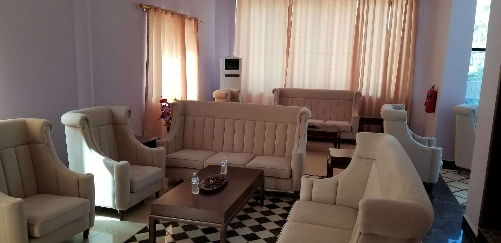 Metzy Residence Hotel Serrekunda Εξωτερικό φωτογραφία