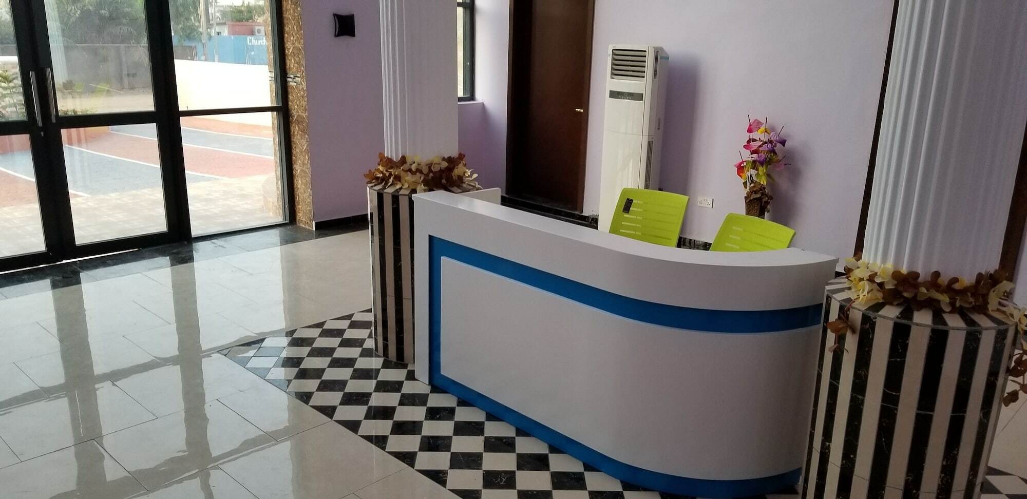 Metzy Residence Hotel Serrekunda Εξωτερικό φωτογραφία